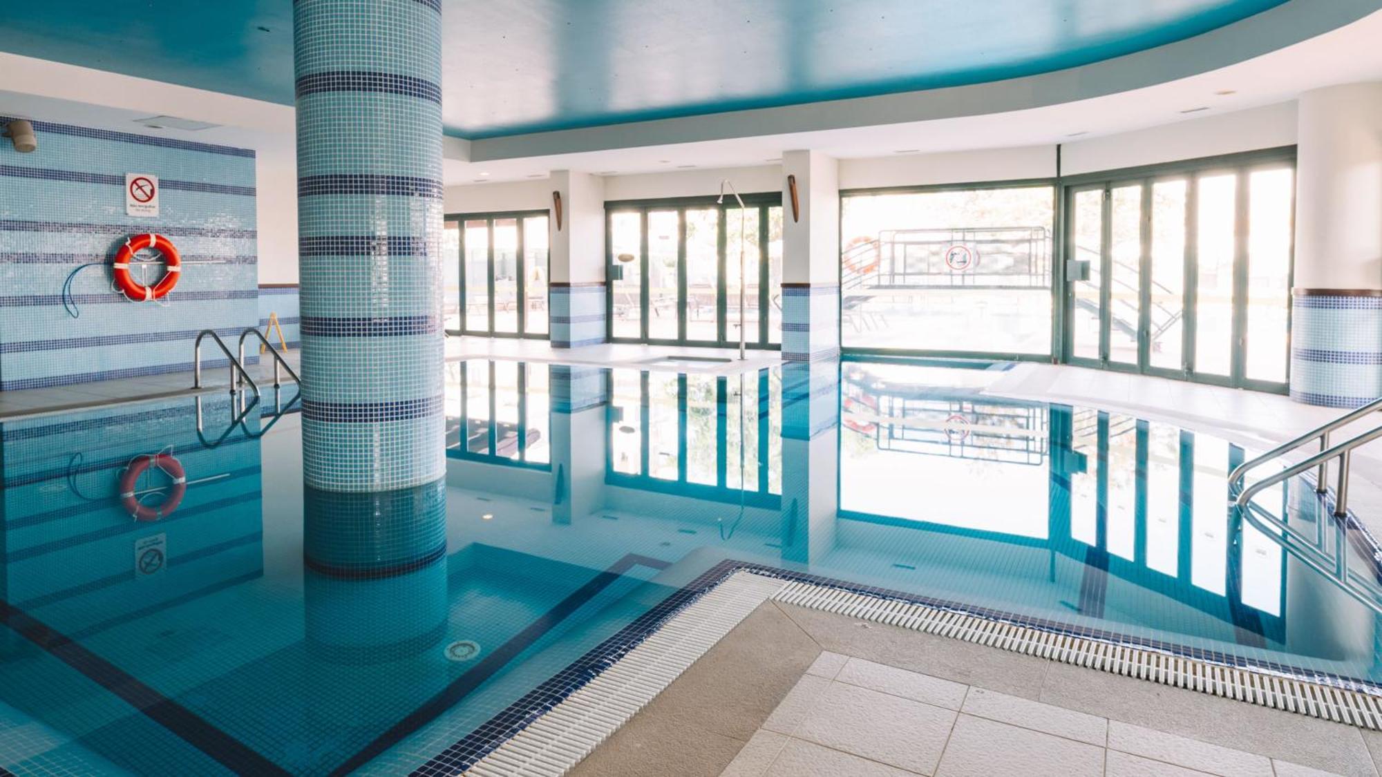 Holiday Inn Algarve Albufeira By Ihg Exterior photo