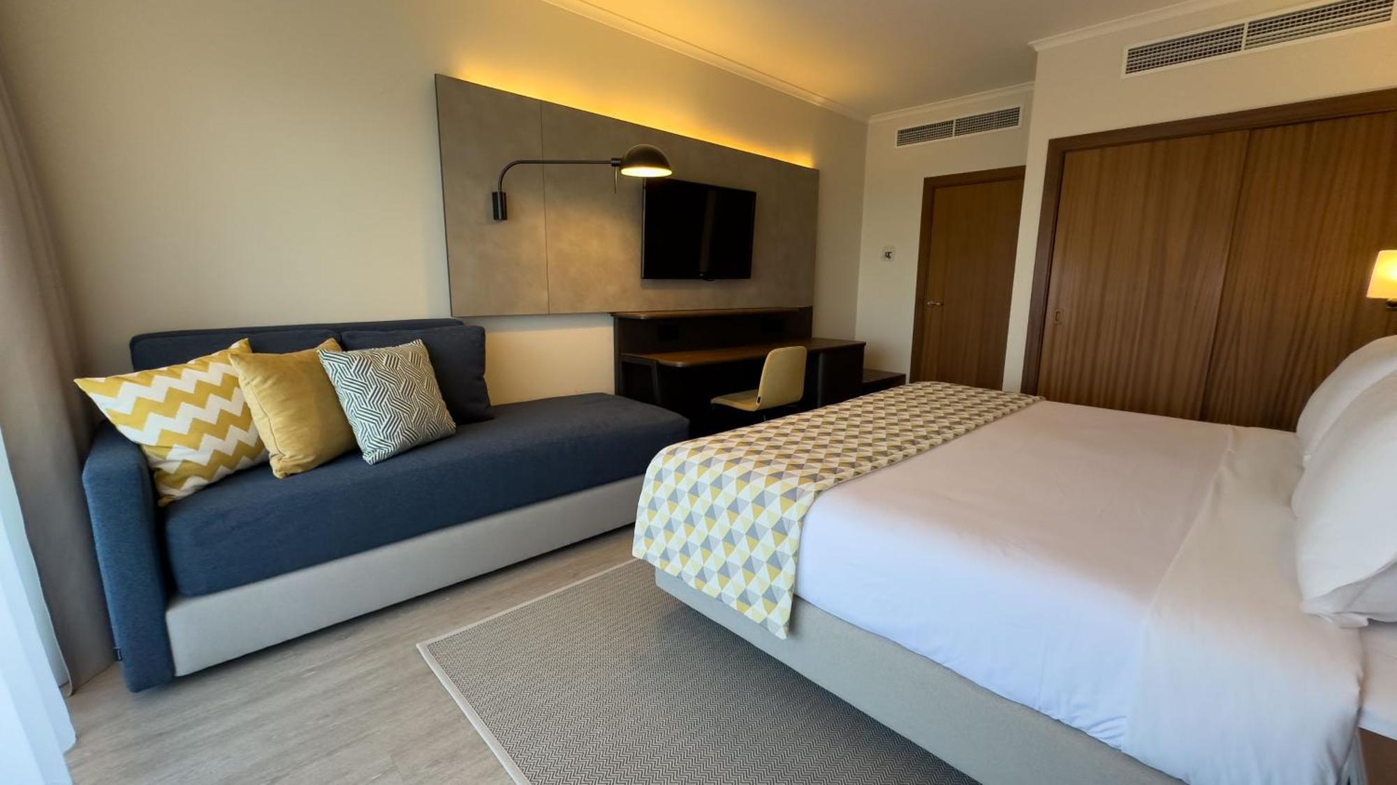 Holiday Inn Algarve Albufeira By Ihg Exterior photo