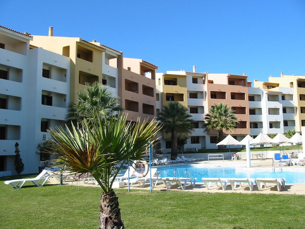 Holiday Inn Algarve Albufeira By Ihg Exterior photo