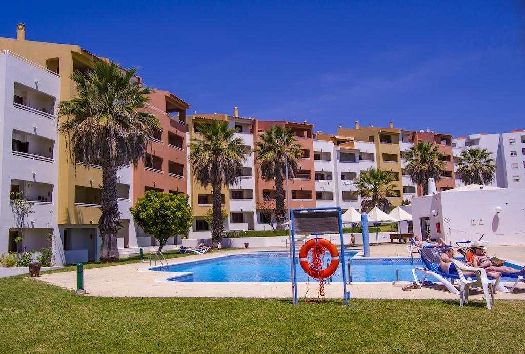 Holiday Inn Algarve Albufeira By Ihg Exterior photo