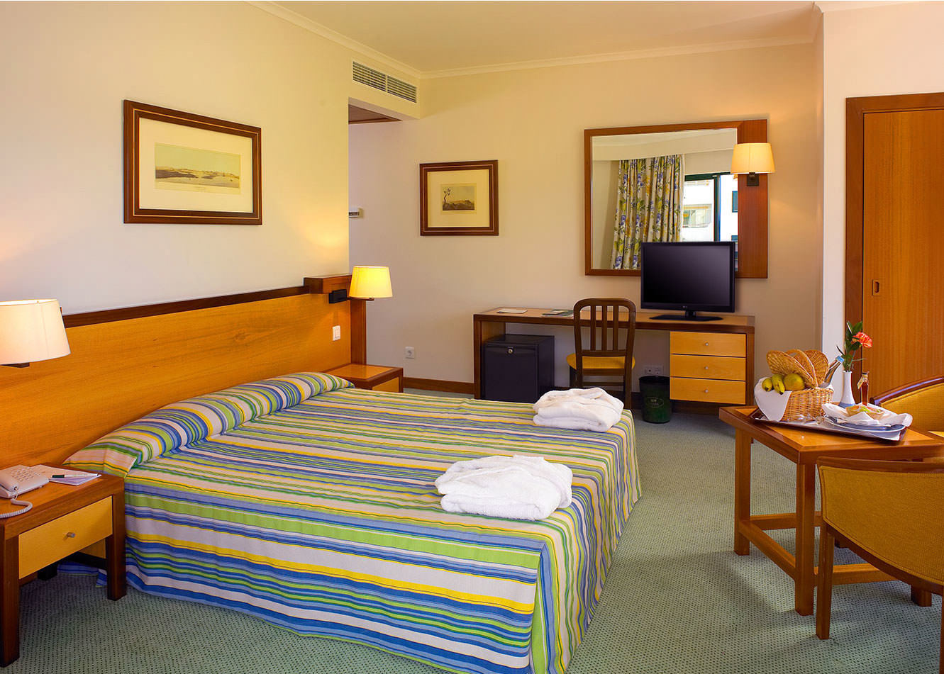 Holiday Inn Algarve Albufeira By Ihg Room photo