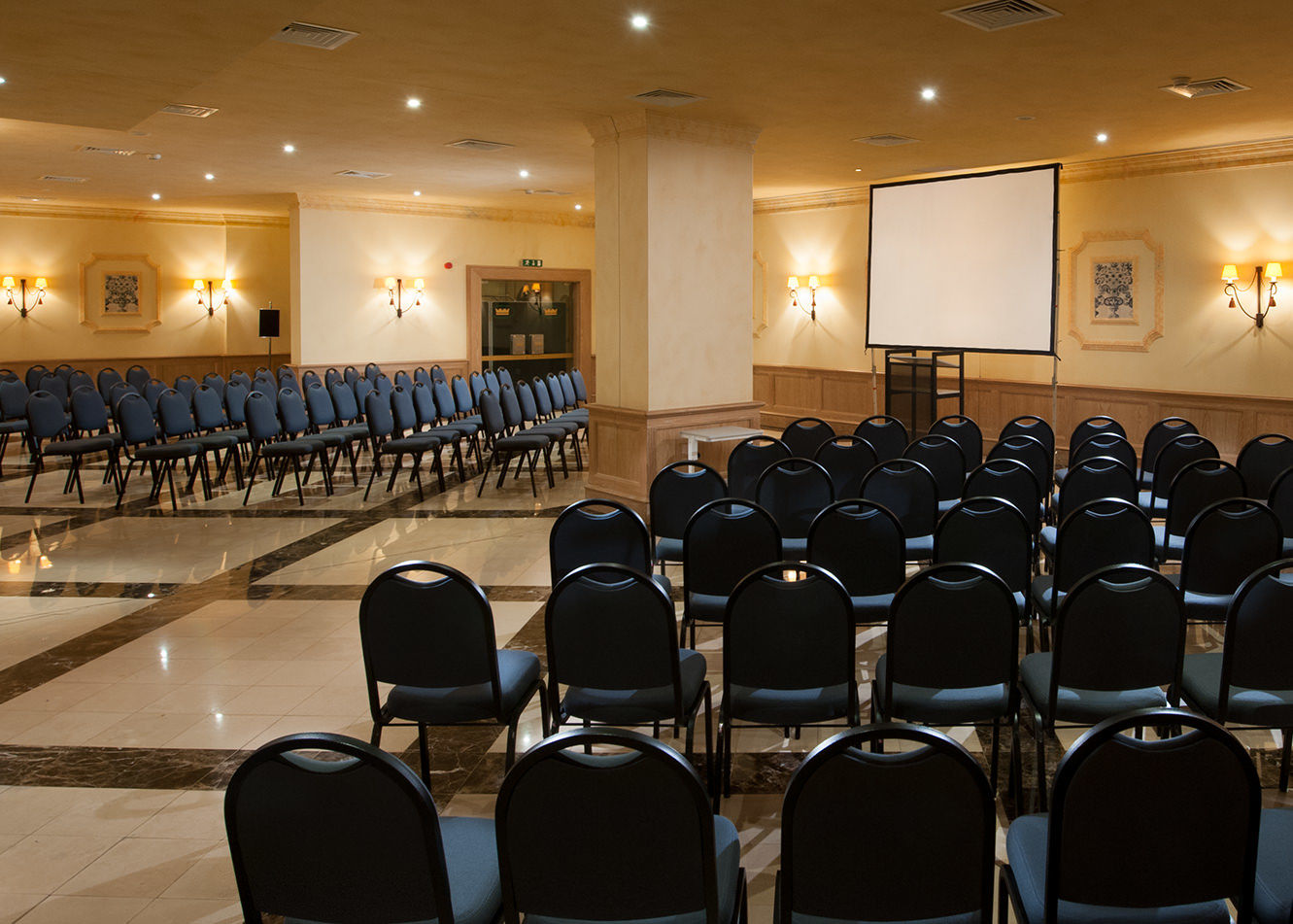 Holiday Inn Algarve Albufeira By Ihg Exterior photo